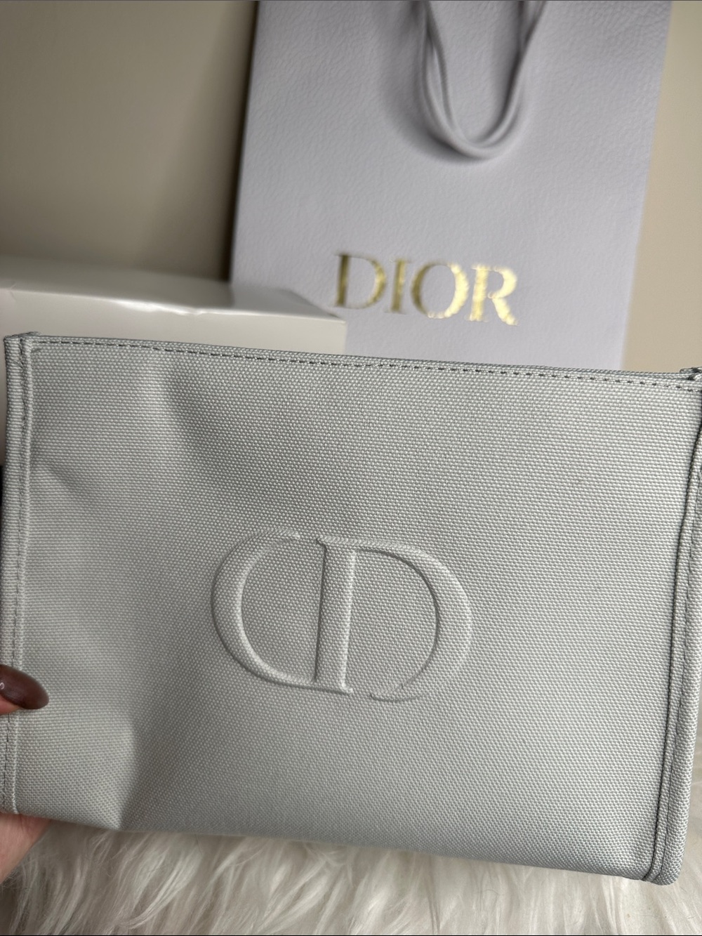 Dior Beauty Cosmetic Pouch - Picture 2 of 6